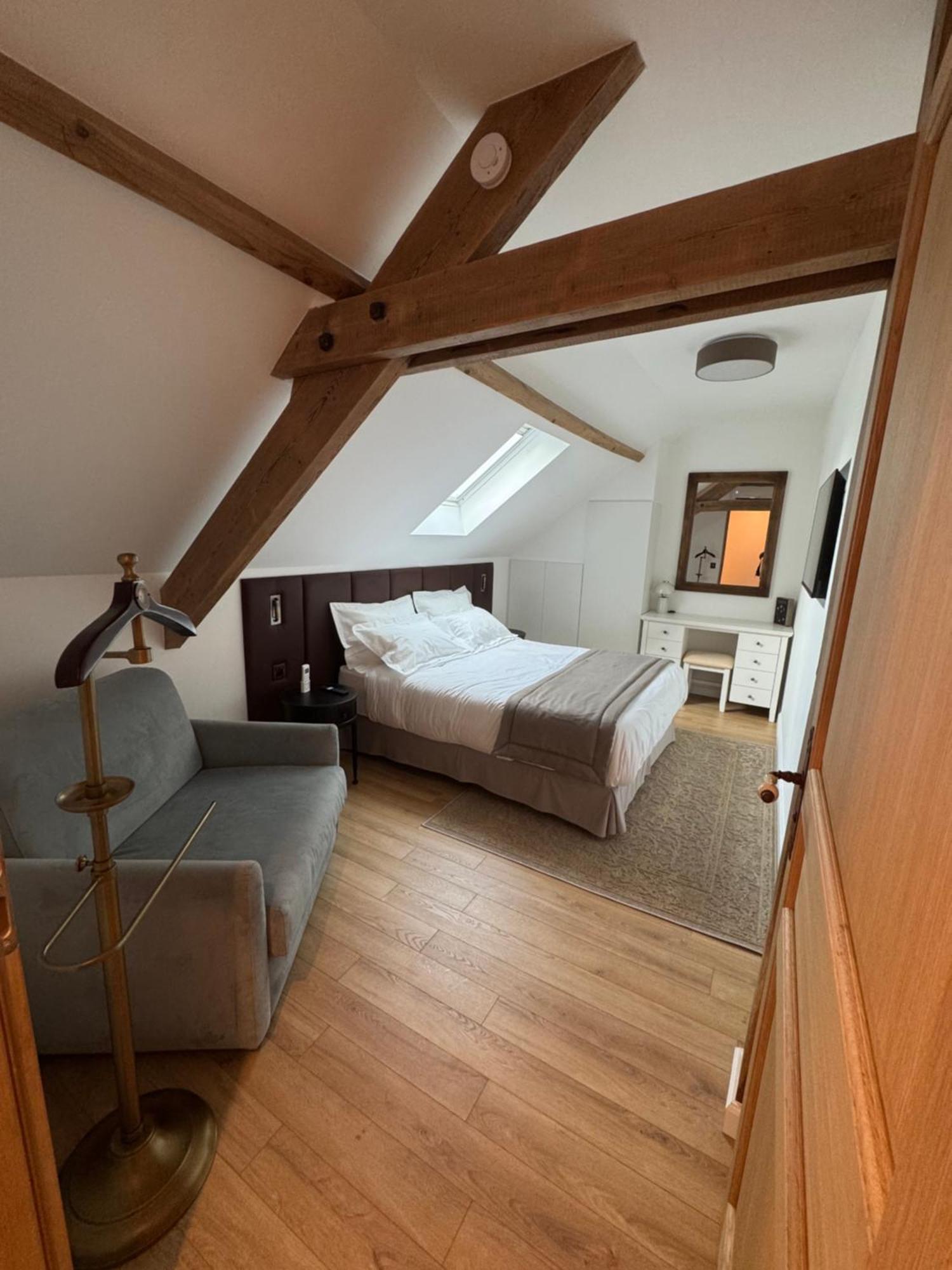 Le Cottage Maisonnette Dans Corps De Ferme Ollainville Dış mekan fotoğraf